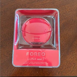 Foreo Luna Mini 3 Facial Cleansing Massager - Pink